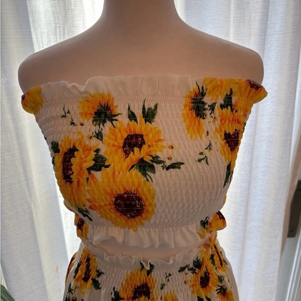 Sunflower two-piece crop top and maxi skirt NWT SZ S - Picture 4 of 9